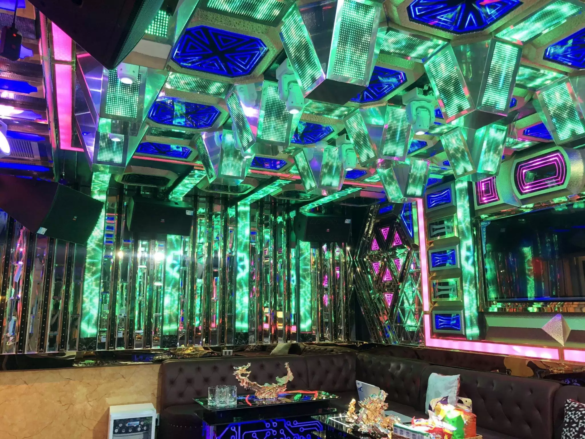 Dịch vụ chất lượng tại karaoke KTV